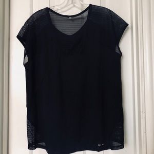 Nike dri-fit black top